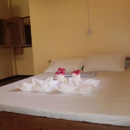 Pesangan Surfcamp Hotel Siargao Eksteriør bilde