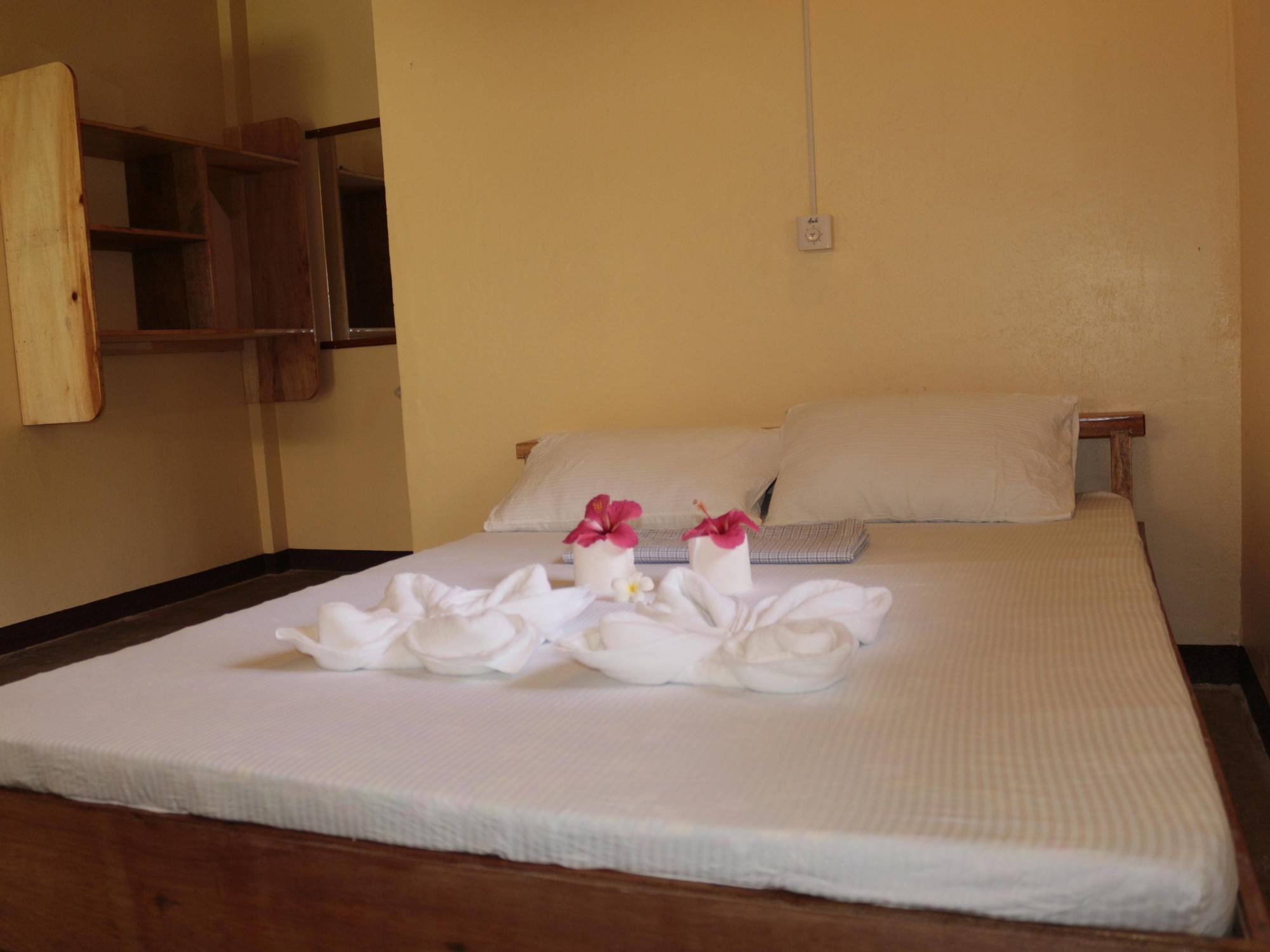 Pesangan Surfcamp Hotel Siargao Eksteriør bilde